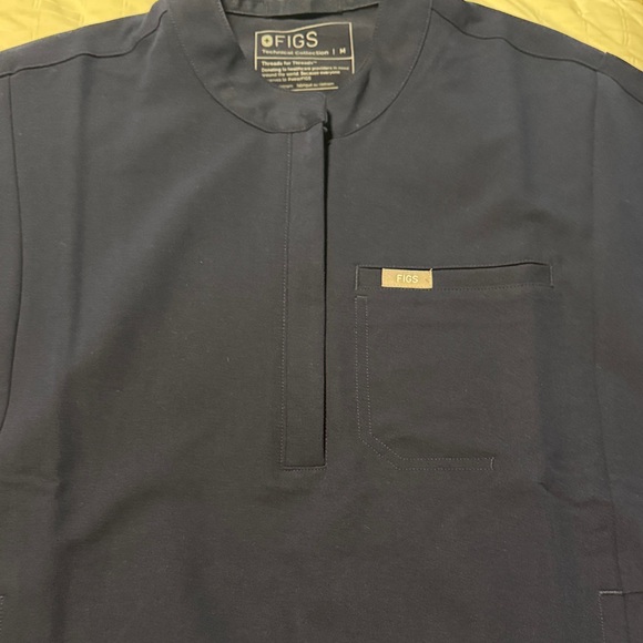 Figs Women Navy Short-Sleeve Medical Top - Picture 2 of 7